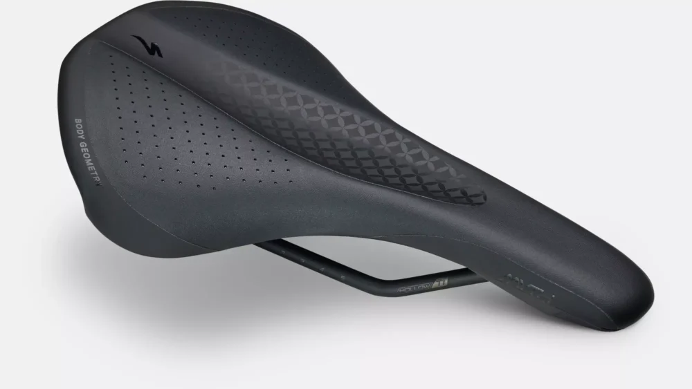 MYTH EXPERT SADDLE WMN BLK 143