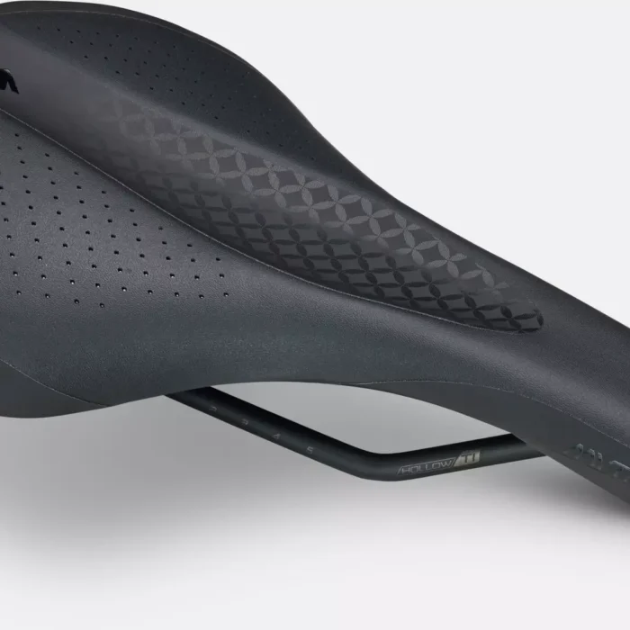MYTH EXPERT SADDLE WMN BLK 143
