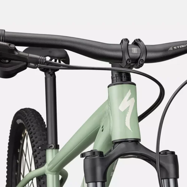 Specialized Rockhopper Comp Pistacho/Montañas Blancas - detalle transmisión